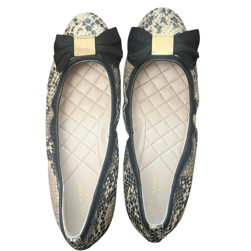 COLE HAAN Tali Soft Bow Ballet Leather Flat Snake Skin Print Women Size 8